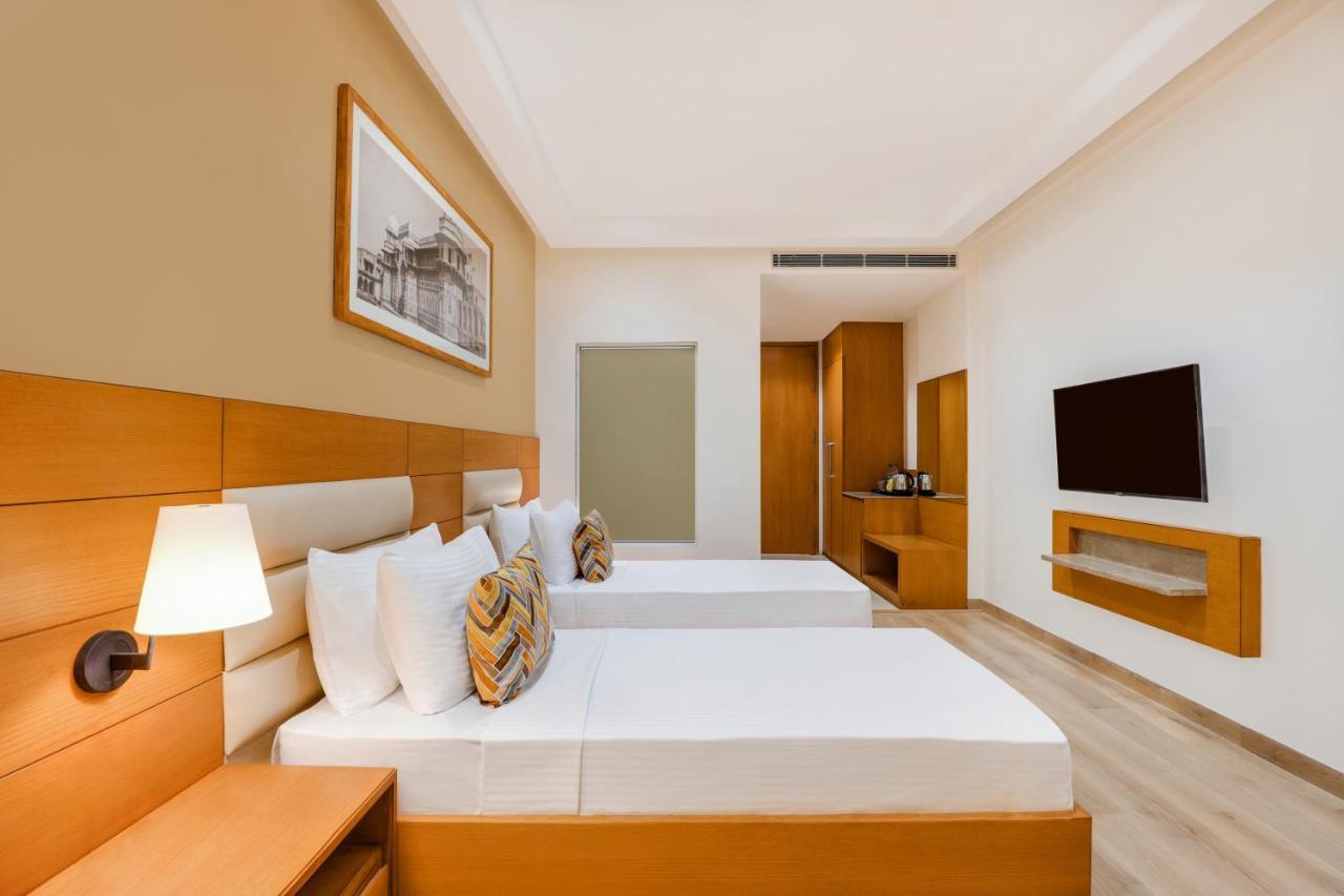 Lemon Tree Hotel Agra Shikohabad المظهر الخارجي الصورة