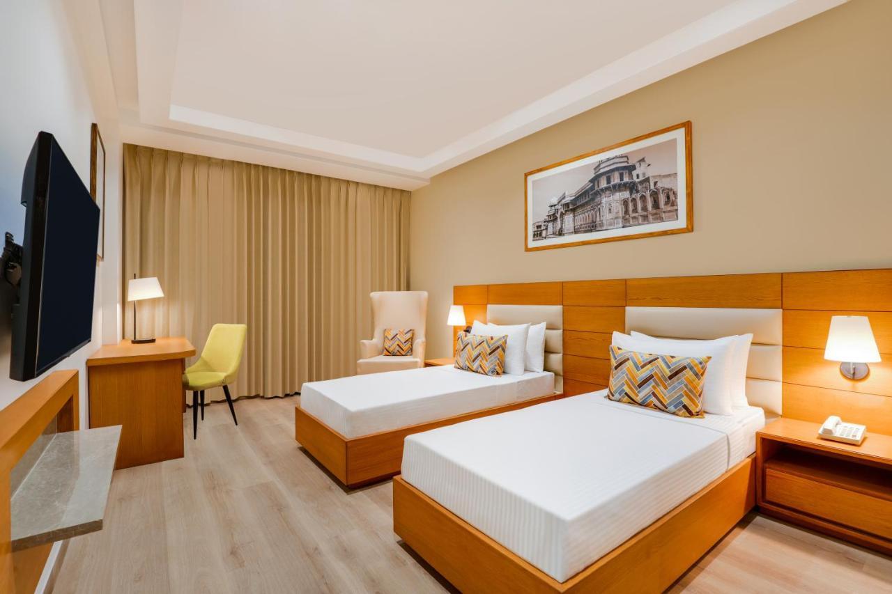 Lemon Tree Hotel Agra Shikohabad المظهر الخارجي الصورة