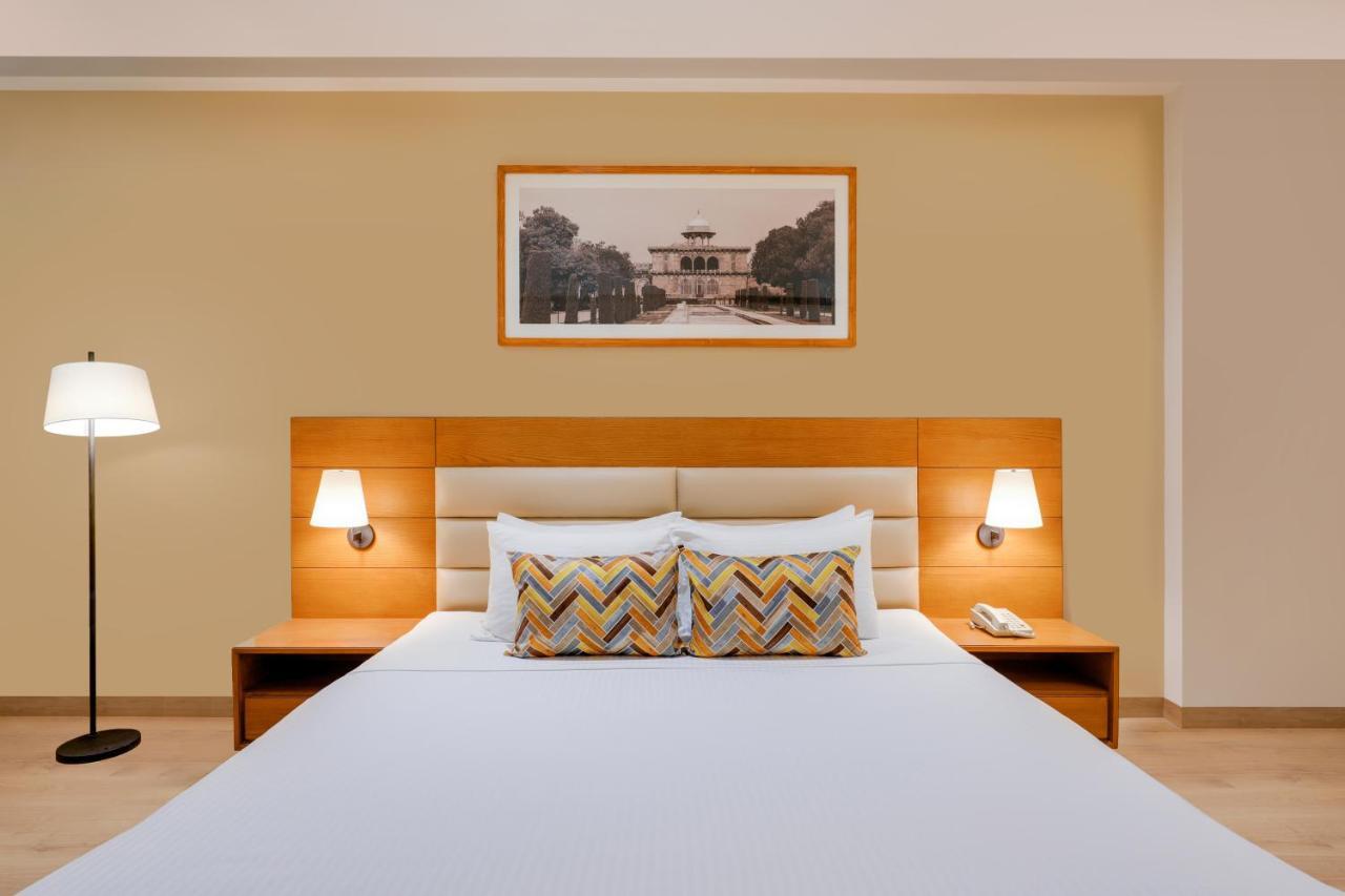 Lemon Tree Hotel Agra Shikohabad المظهر الخارجي الصورة