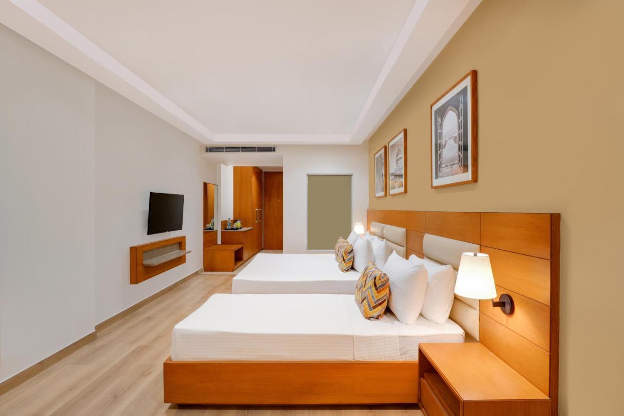 Lemon Tree Hotel Agra Shikohabad المظهر الخارجي الصورة