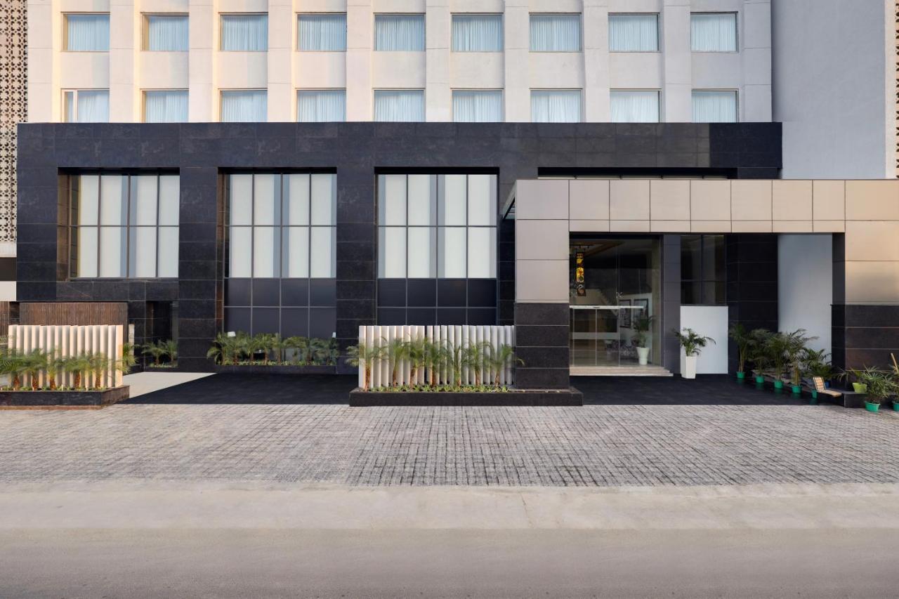 Lemon Tree Hotel Agra Shikohabad المظهر الخارجي الصورة