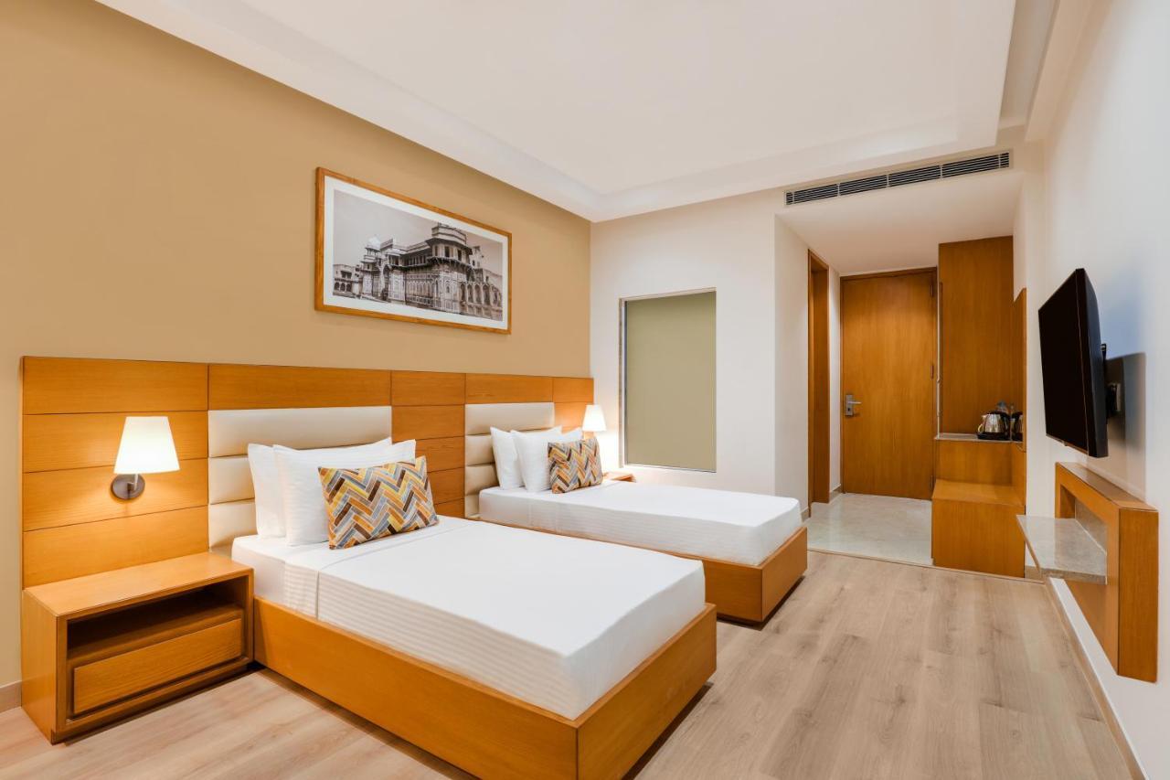 Lemon Tree Hotel Agra Shikohabad المظهر الخارجي الصورة