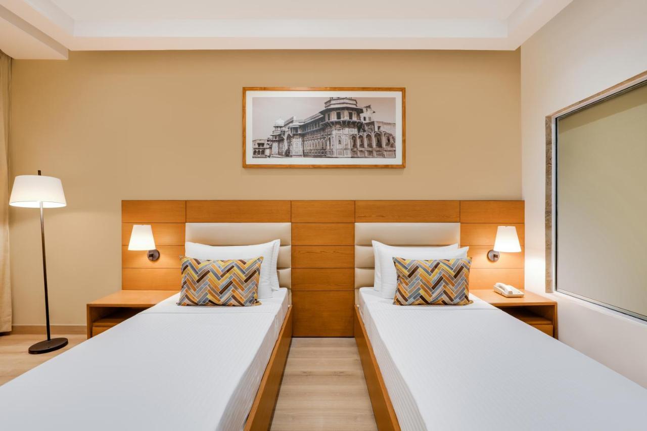 Lemon Tree Hotel Agra Shikohabad المظهر الخارجي الصورة